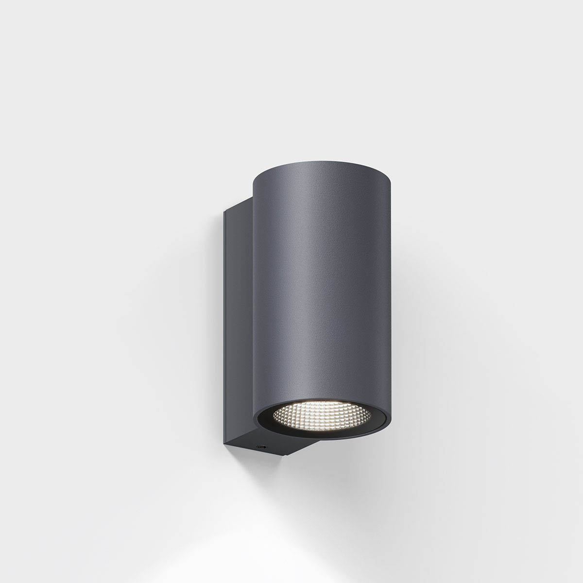 Zylinderförmige Wandleuchte für außen in der Farbe anthrazit