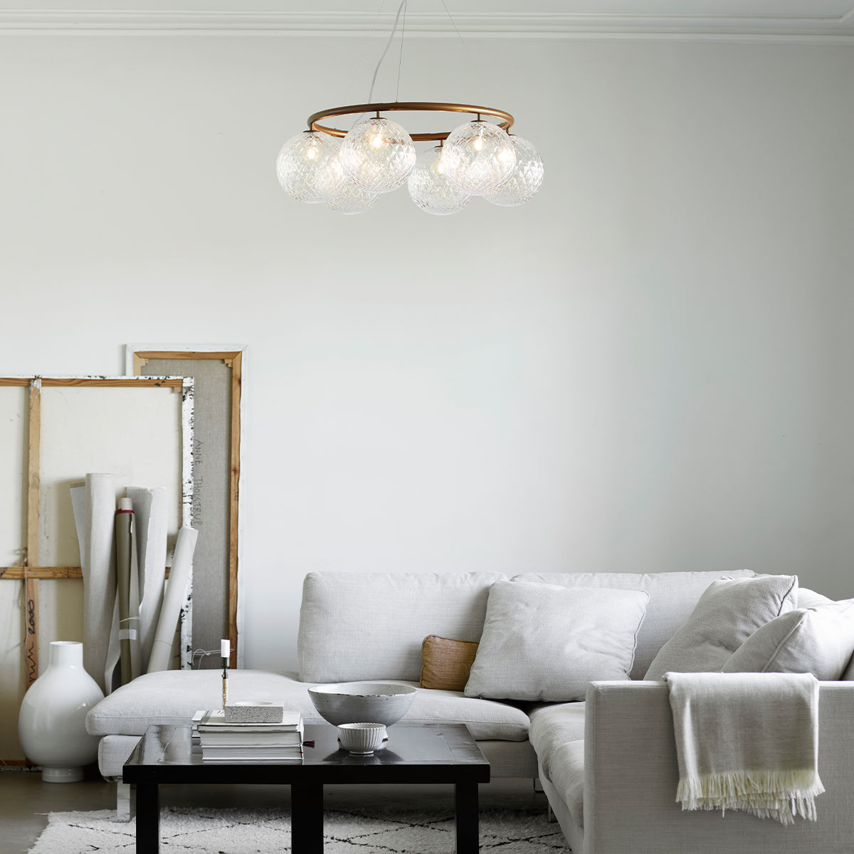 Miira 6 Kronleuchter Ø: 80 cm, Dunkelbronze, Glas transparent Miira 6 Kronleuchter Ø: 80 cm, Steingrau, Opalglas