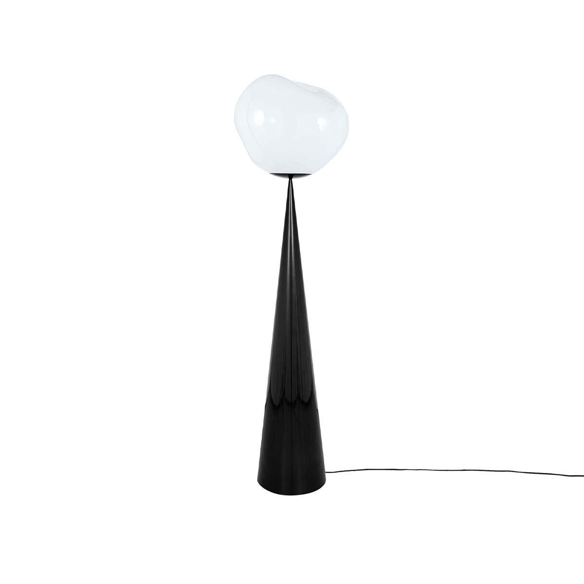 Tom Dixon Melt Cone Fat LED Stehleuchte, Opal, Schwarz, H: 174,5 cm