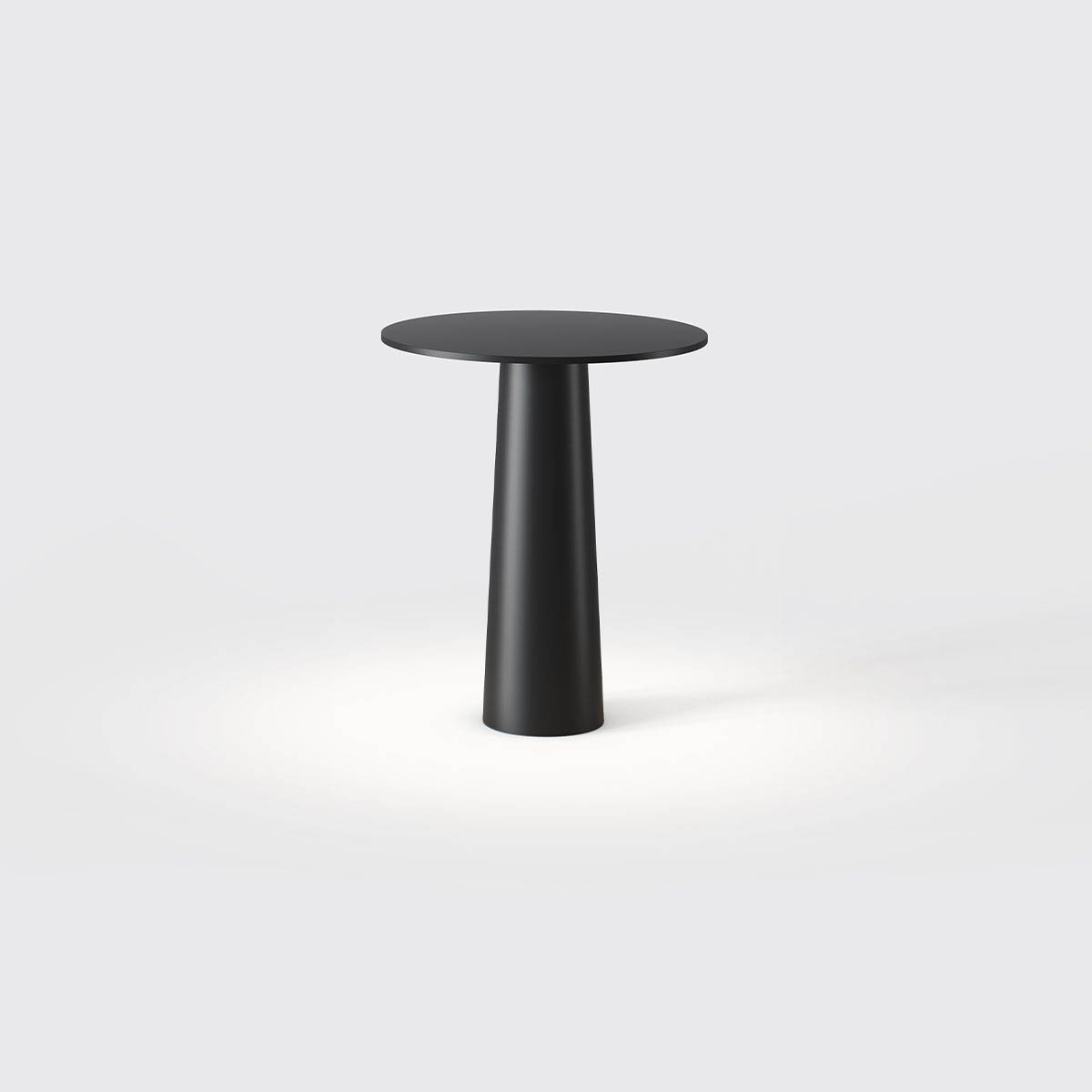 IP44.de lix mini Mobile Akku Tischleuchte, Ø: 5,4 cm, H: 17,8 cm, Jet Black Kleine dimmbare mobile außen Akku Tischleuchte in der Farbe schwarz