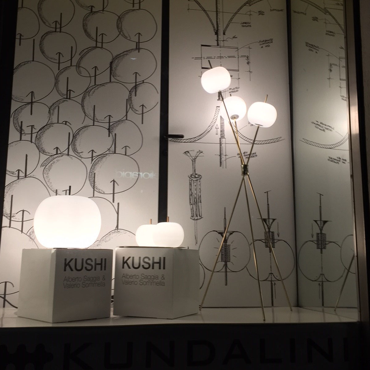 Kushi 16 Tischleuchte, Ø: 16 cm, H:16 cm, Kupfer