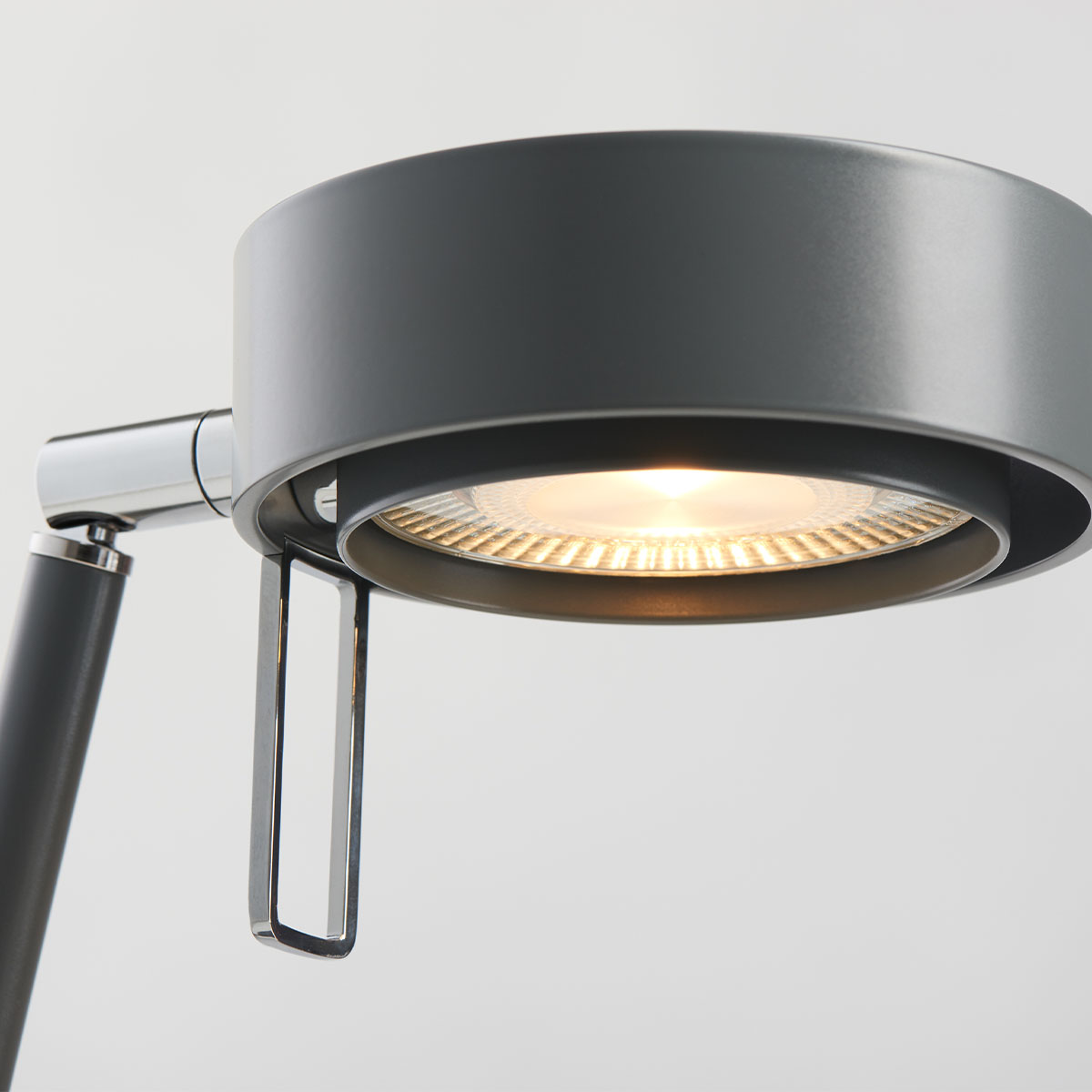 Mawa Pure 2 Stehleuchte, H: 122 cm Stehlampe – dimmbar, flexibel ausrichtbar, breiter Abstrahlwinkel, puristische Formensprache, geeignet für Wohnzimmer