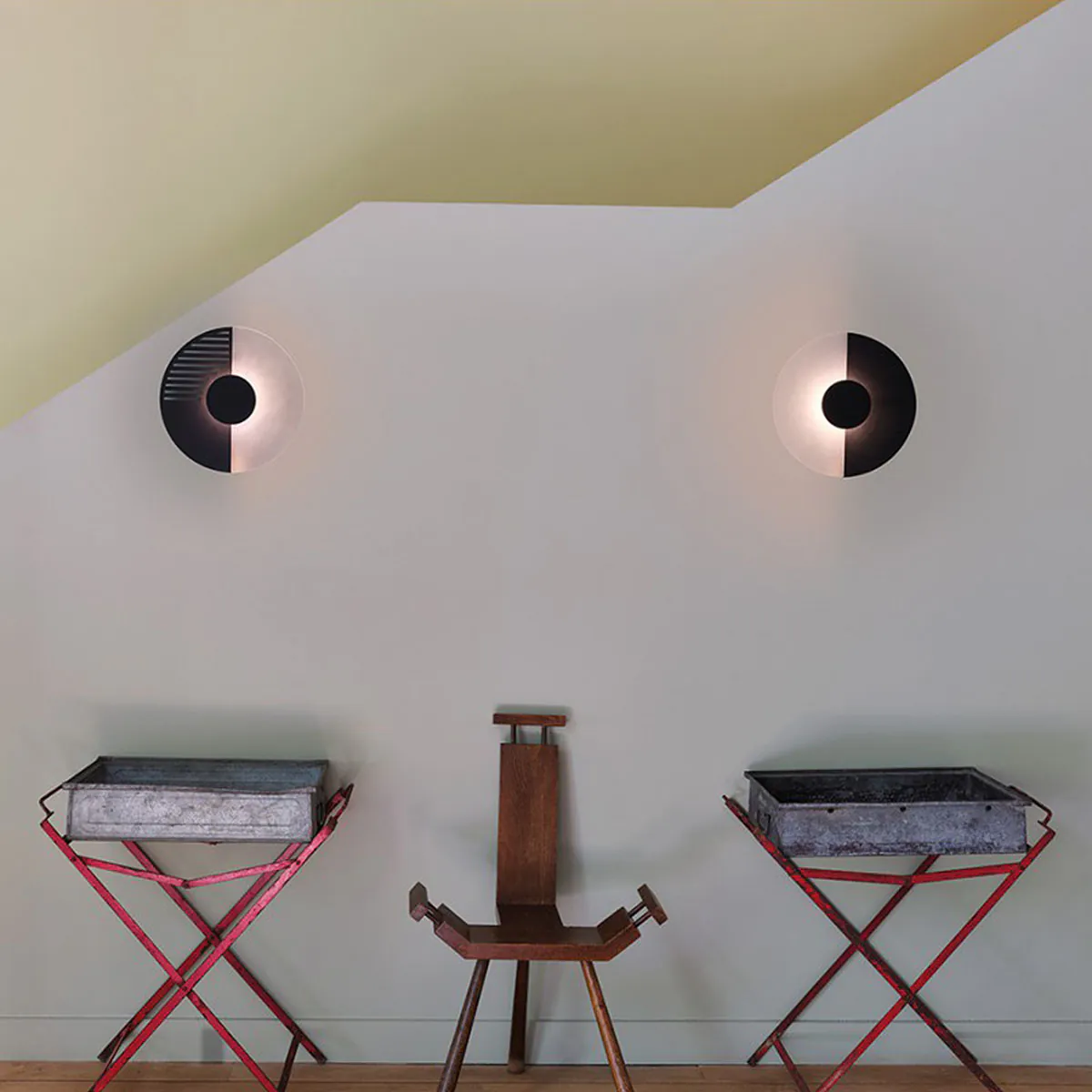 Midnight 325 Solid Wandleuchte, Ø: 32,5 cm, 7,5W, 2700K - Ausstellungsstück Midnight 325 Solid Wandleuchte, Ø: 32,5 cm, 7,5W, 2700K - Ausstellungsstück