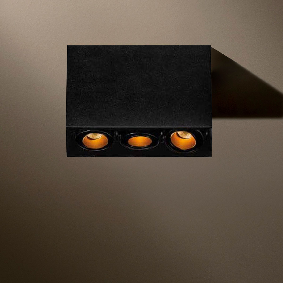 Micro Tommy 3 Ceiling Aufbaustrahler, Textured Black, 2700K