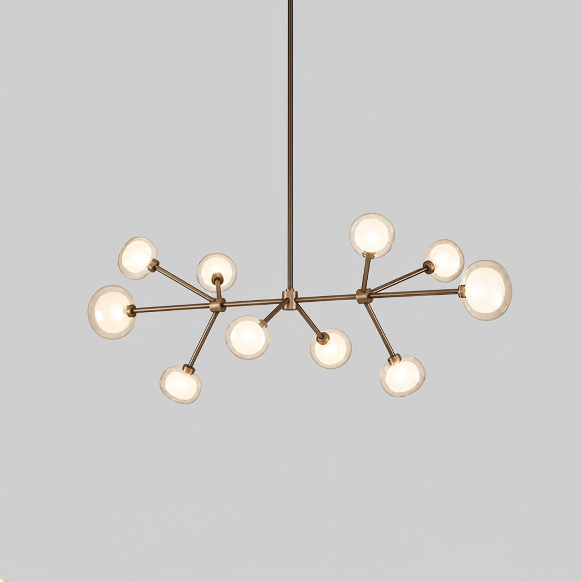 TOOY Nabila 552.10 Pendelleuchte 10-flammig L: 130 cm Satin Titanium / Dunkelbronze & Champagnerglas