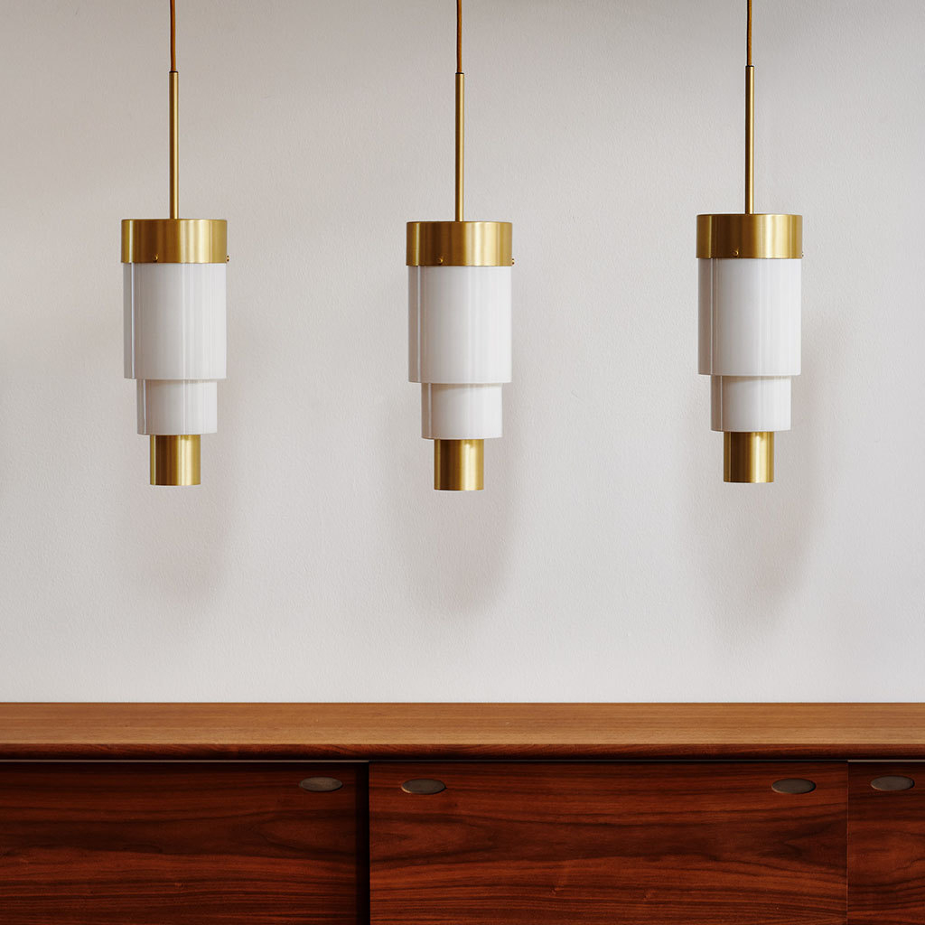 A-Spire Pendelleuchte L Ø 14 cm, Sanded Olive, Silber