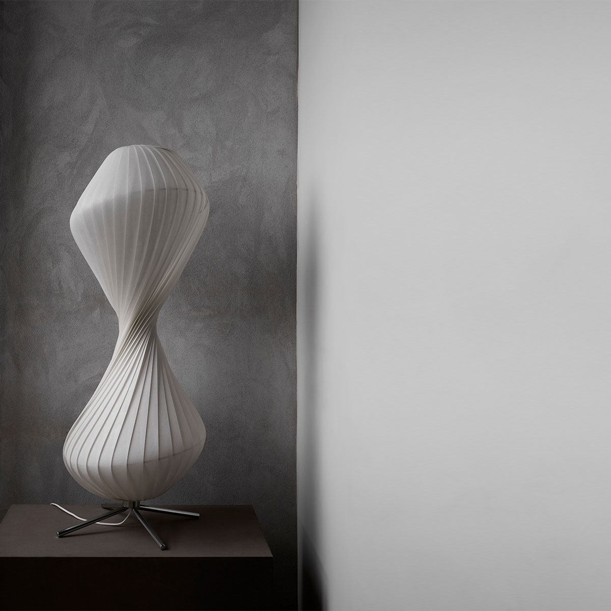 TR32 Stehleuchte, PC / Vliesstoff, Ø 40 cm, H: 110 cm