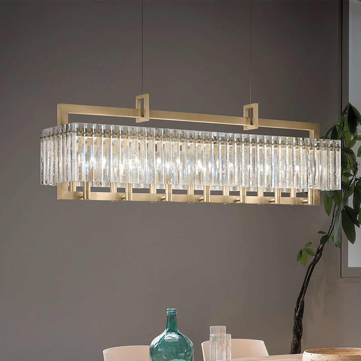Masiero Crek S10 Pendelleuchte, L: 95 cm Pendelleuchten - elegantes Designerlicht aus Kristallglas und Metall, Farbe Messing Masiero Crek S14 Pendelleuchte, L: 123 cm Pendelleuchten - elegantes Designerlicht aus Kristallglas und Metall, Farbe Messing