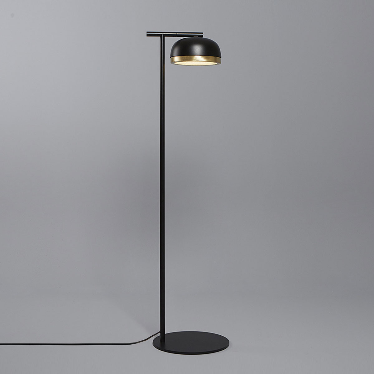 TOOY_Molly_556.62-3 TOOY Molly 556.62 Stehleuchte H: 130 cm, Kupfer, Kupfer – diffuses, blendfreies Licht