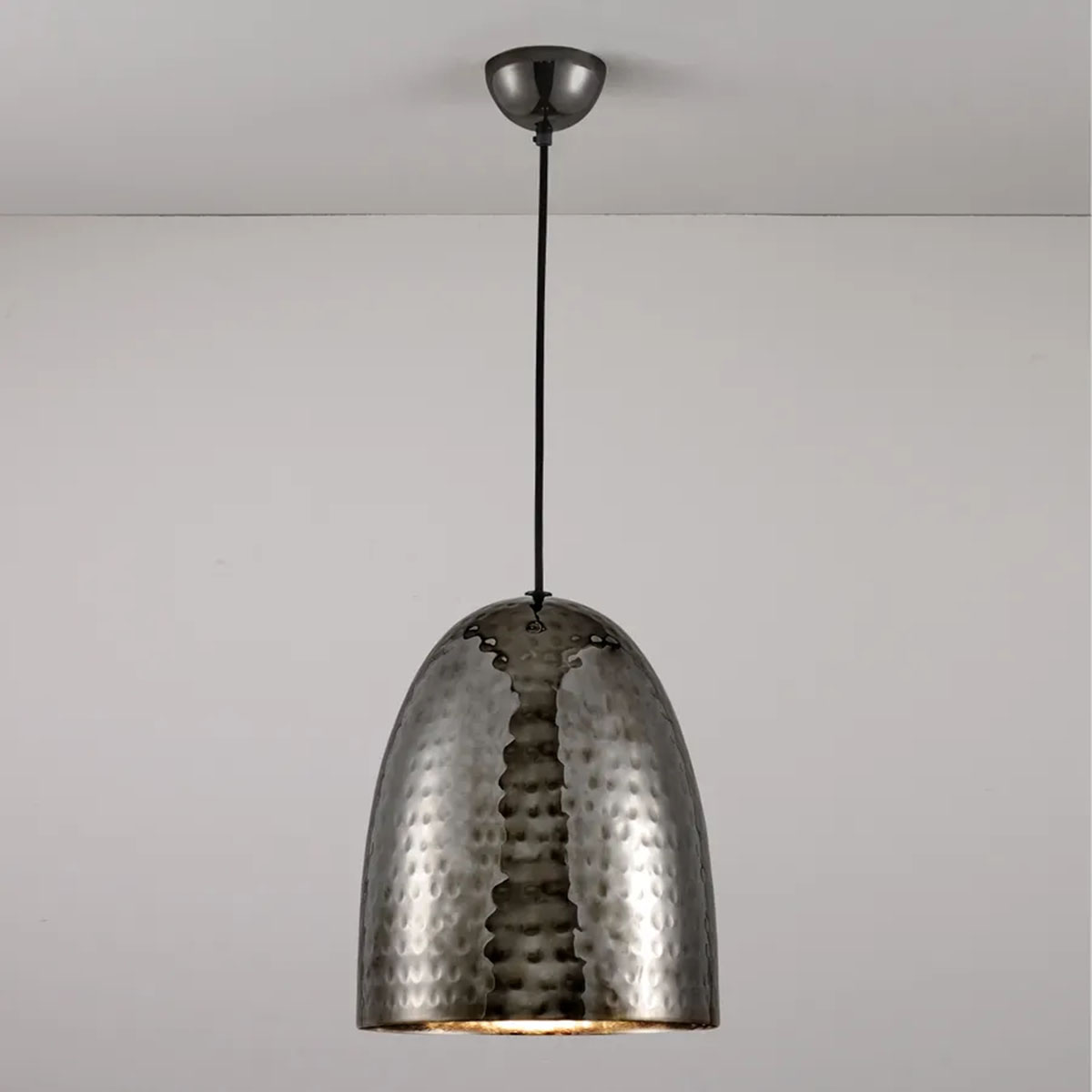 Stanley Large Pendelleuchte, Nickel Schwarz gehämmert, Ø: 26,5 cm