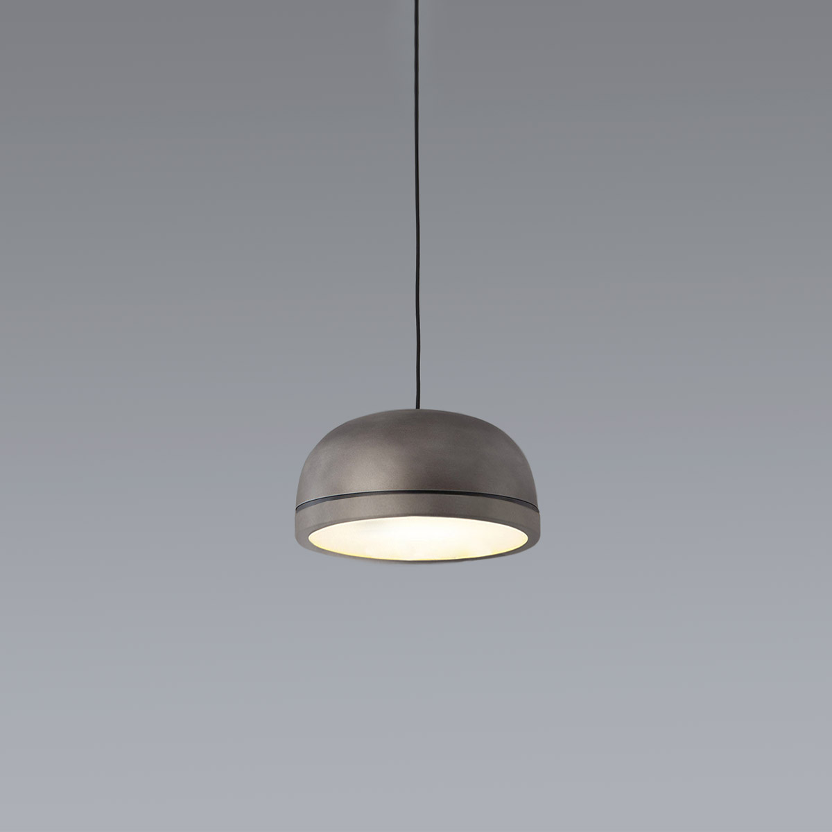 TOOY_Molly_556.21-22-23-4 TOOY Molly 556.21 Pendelleuchte Ø: 15 cm, Zinn, Zinn – diffuses, blendfreies Licht