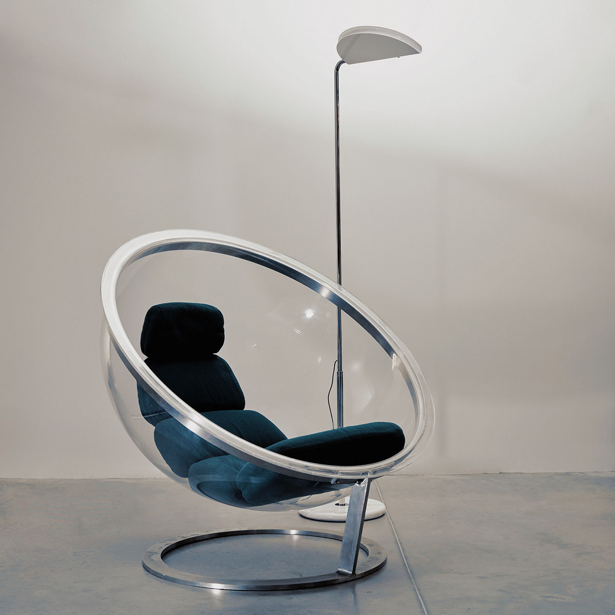 DCW Editions Mezzaluna Floor Stehleuchte Chrom Modern – hochwertige Beleuchtung, geeignet für Wohnzimmer