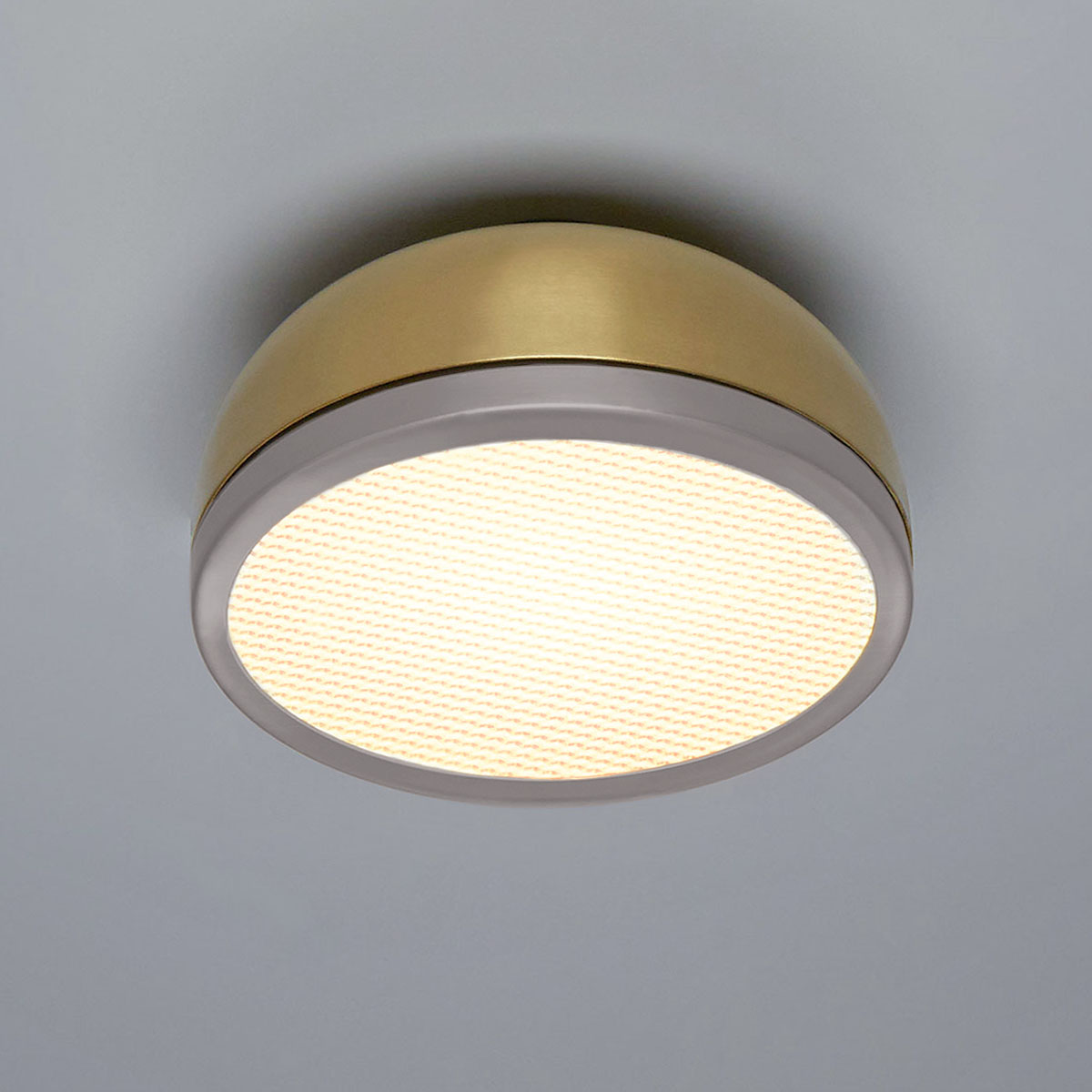 Molly 556.73 Wand - Deckenleuchte Ø: 38 cm, Messing, Sandgrau Molly 556.73 Wand - Deckenleuchte Ø: 38 cm, Messing, Sandgrau