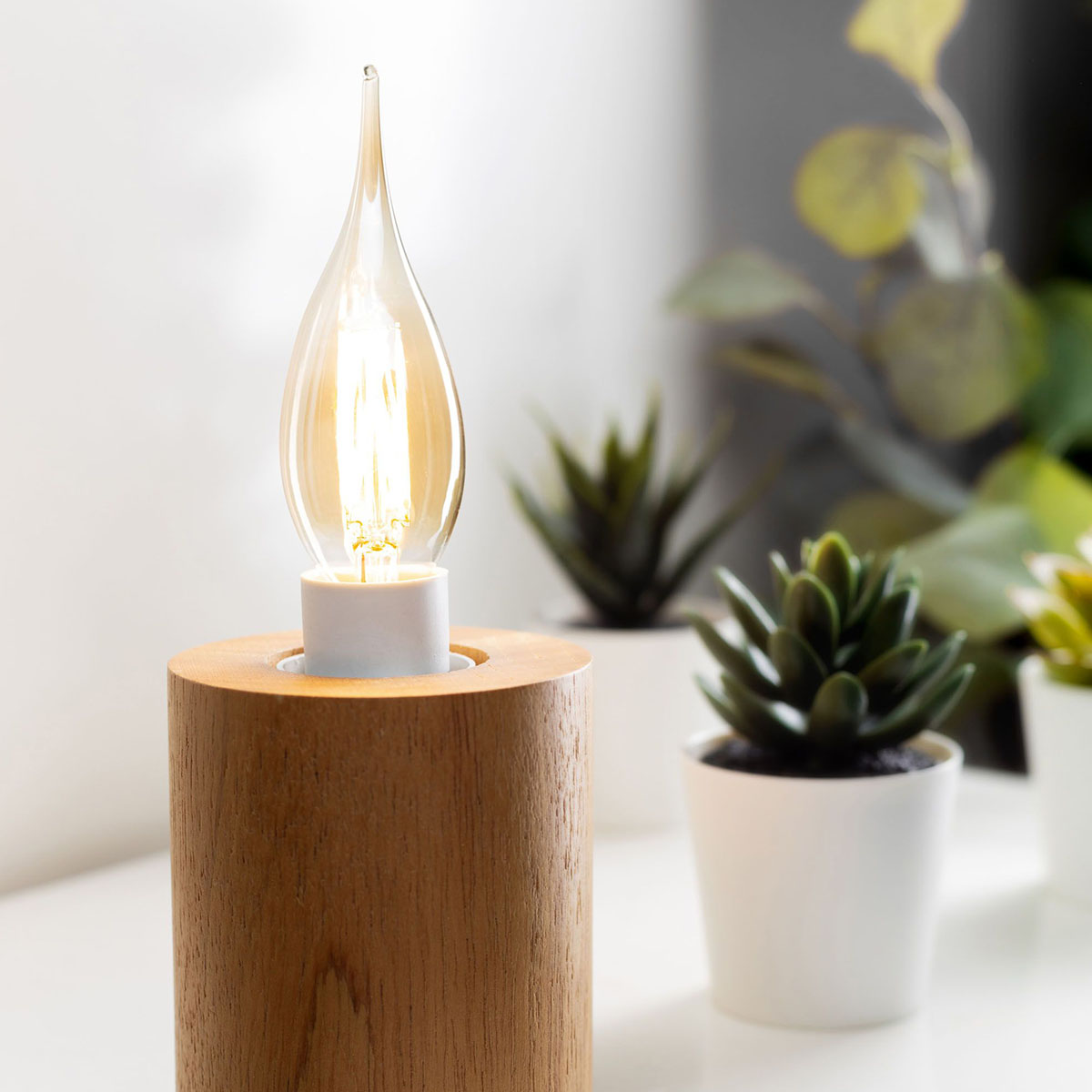 LED Filament Kerze, Amber, E14, 4W, 2500K, dimmbar