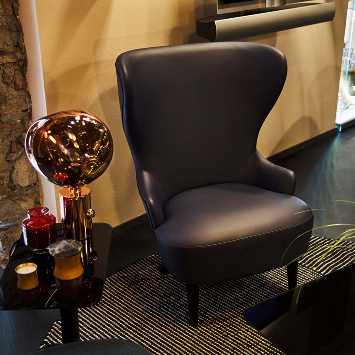 Tom Dixon Melt Tischleuchte, Ø: 28 cm, H: 43,1 cm, Kupfer Tom Dixon Melt Tischleuchte, Ø: 28 cm, H: 43,1 cm, Kupfer