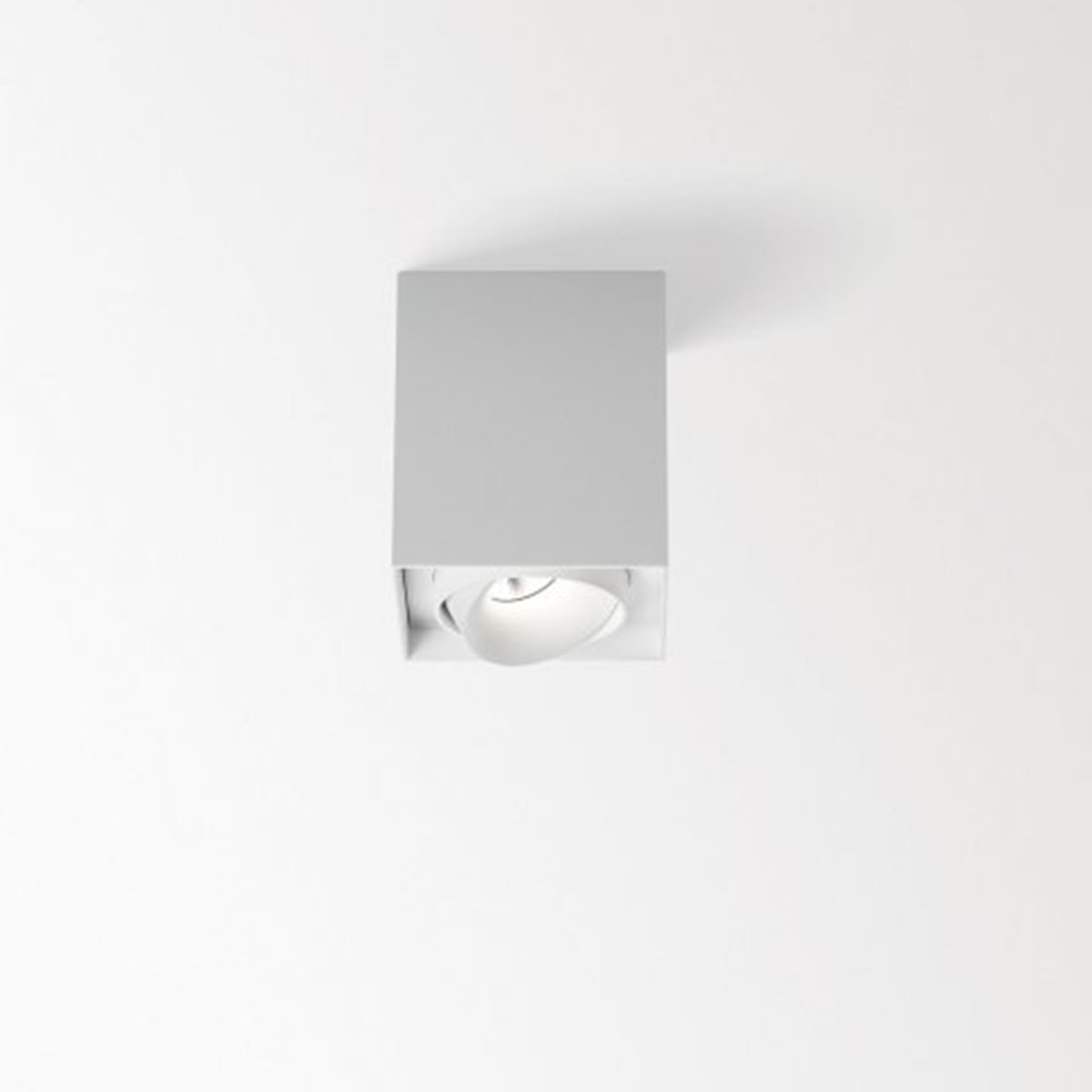 MINIGRID 67 ON 145 93037 DIM8 Aufbaustrahler, L: 8,2 cm, B: 8,2 cm, Weiß, Warmweiß 3000K, 37°