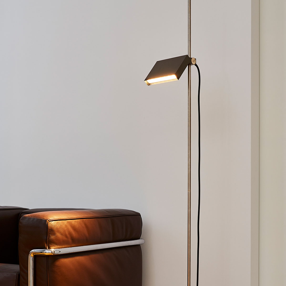 Flat-Box-LED Stehleuchte, H: 152 cm, Schwarz matt