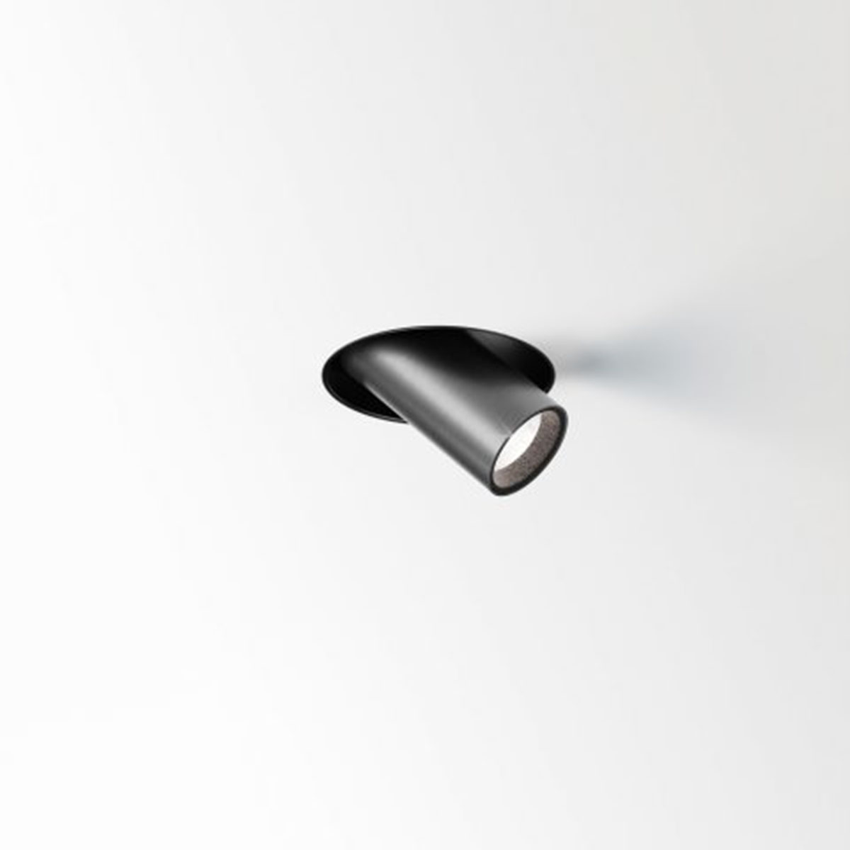 DeltaLight SPY 39 TRIMLESS 93040 Einbaustrahler, Ø: 8,2 cm, Gebürstetes Anthrazit, Warmweiß 3000K, 40° Anthrazit 3000K Grau Modern & neutral – Design- für Flur, Abstrahlwinkel 40°