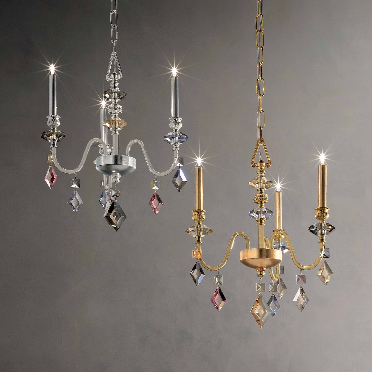 Chic 3 Kronleuchter, 3-flammig, Ø: 43 cm, Blattgold Chic 3 Kronleuchter, 3-flammig, Ø: 43 cm, Blattsilber