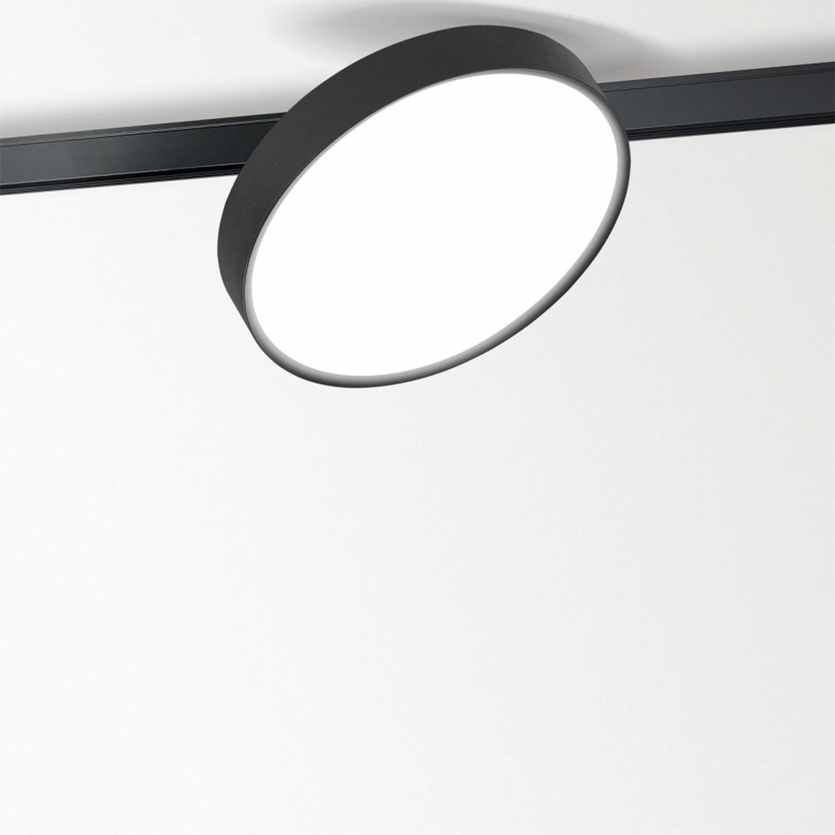 MULTINOVA 30 PIVOT 930 ADM DIM5 Schienenstrahler, Ø: 30 cm, Schwarz, DALI