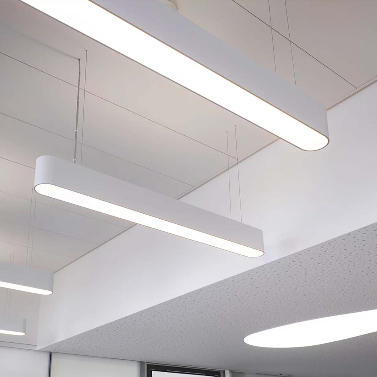 Mawa Design oval office 5 Pendelleuchte, L: 122 cm Dunkelbronze Warmweiß 3000K Phase Cut