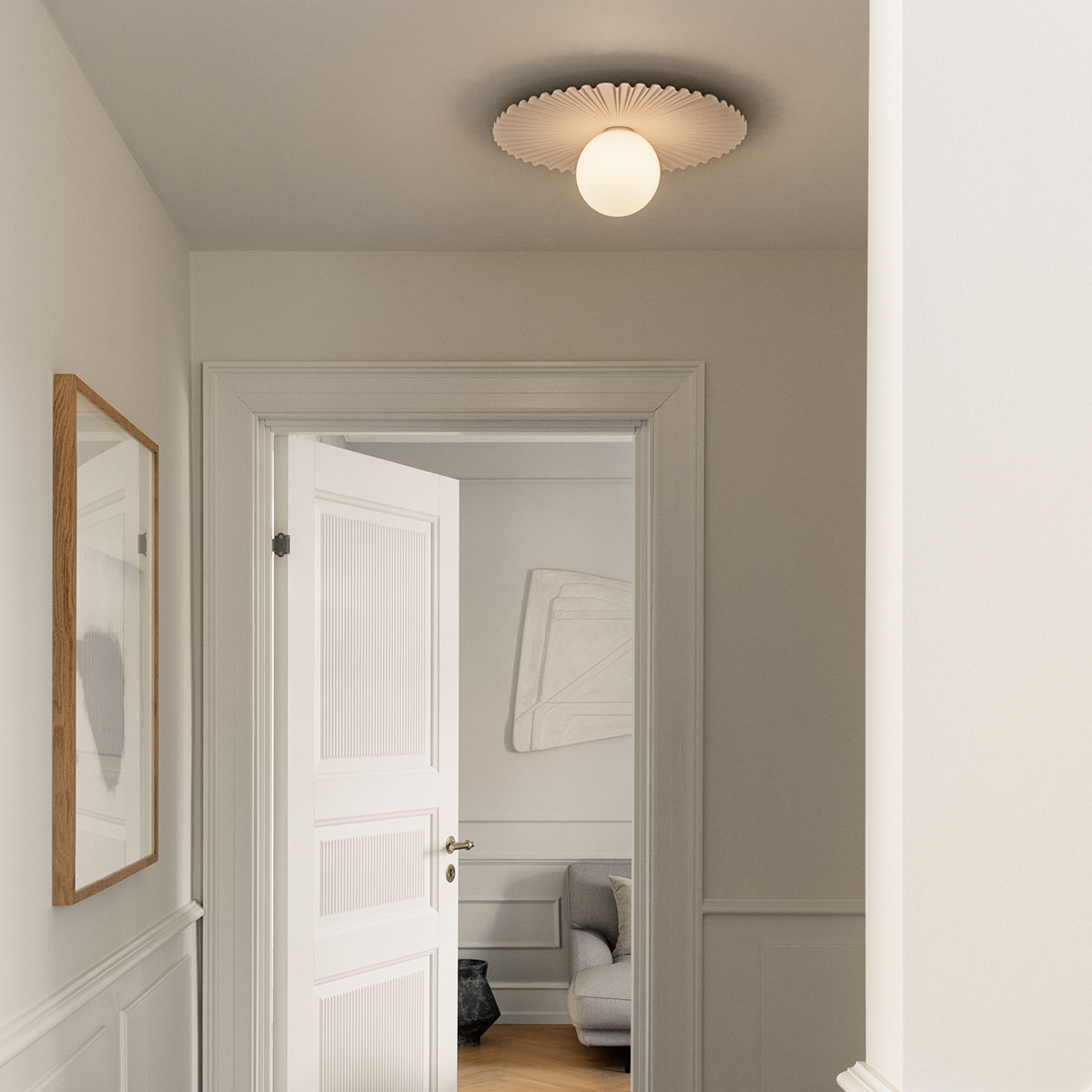 Liila Muuse Medium Wand- und Deckenleuchte, Ø: 42 cm, Weiß