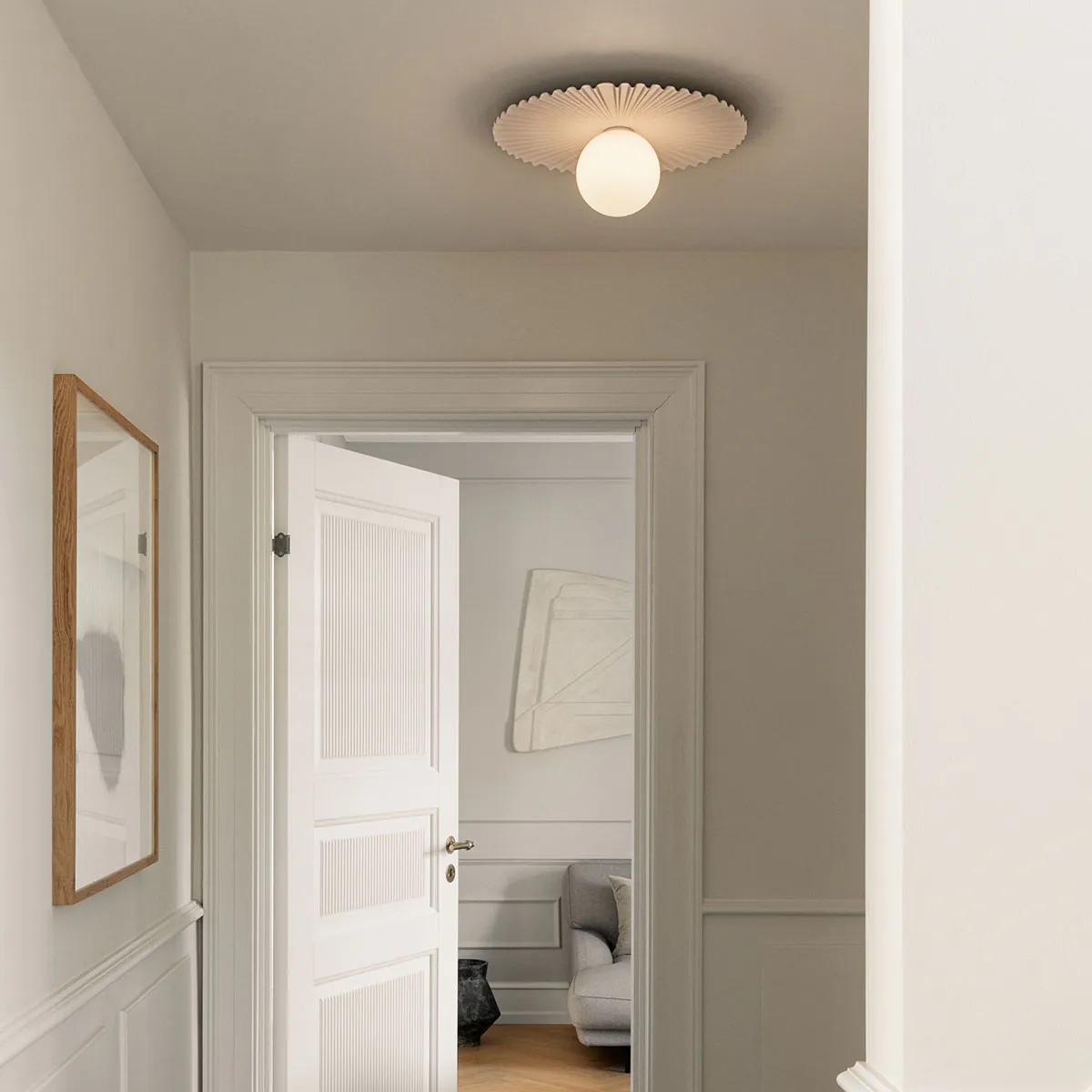 Liila Muuse Medium Wand- und Deckenleuchte, Ø: 42 cm, Weiß