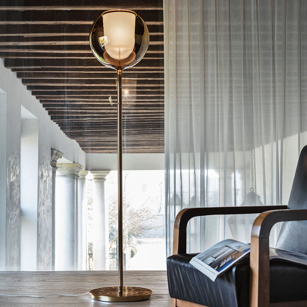 Glo 0811-10 Stehleuchte, H: 180 cm, Schwarz Glas