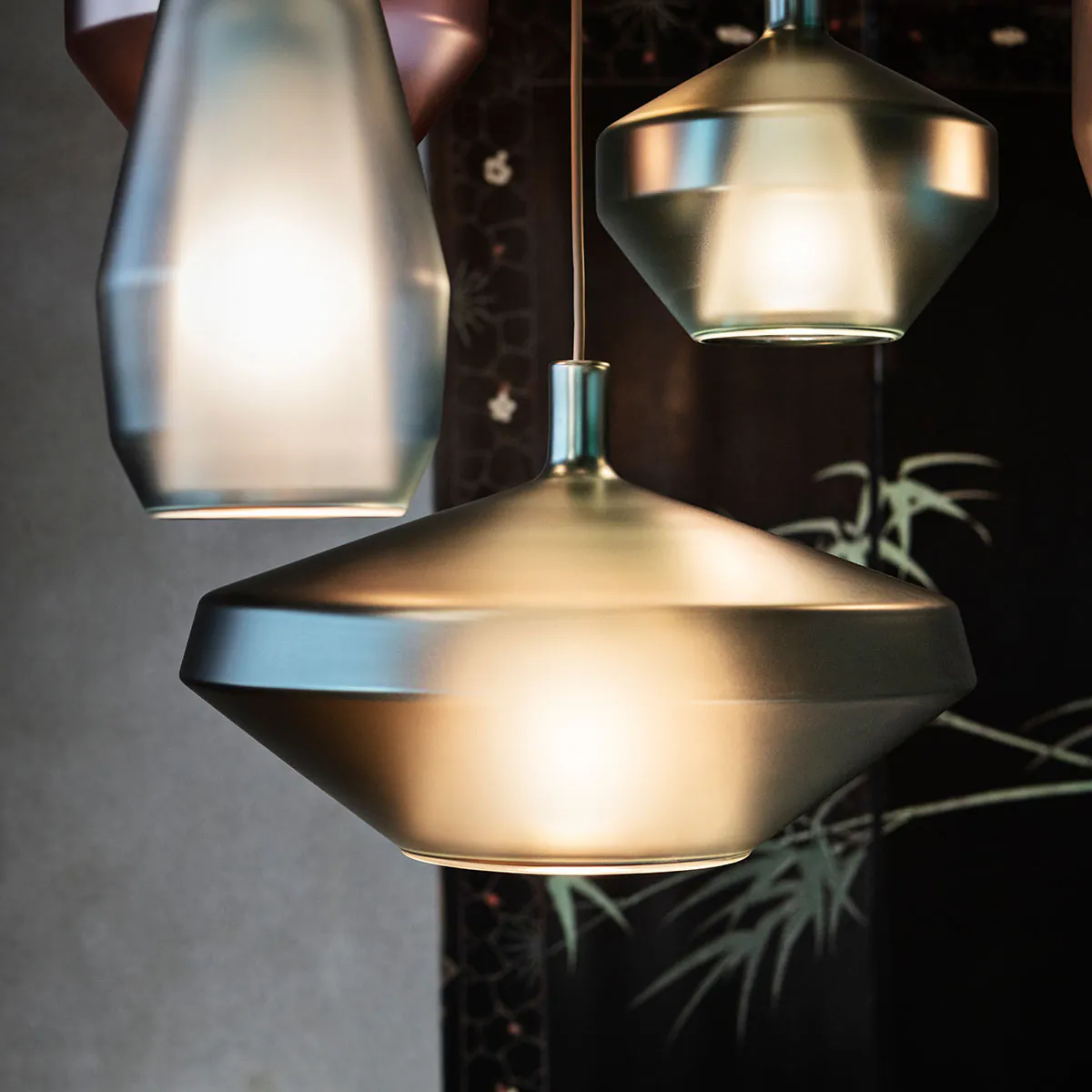 MoM 1602-21 Low Pendelleuchte Ø: 38 cm, Senfgelb