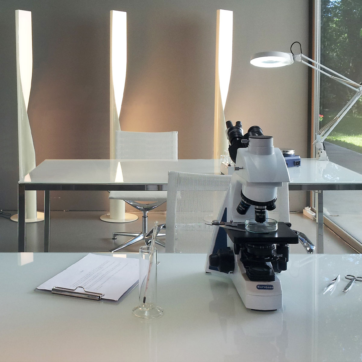 Evita Stehleuchte, H: 190 cm, Warmweiß Evita Stehleuchte, H: 190 cm, Rot