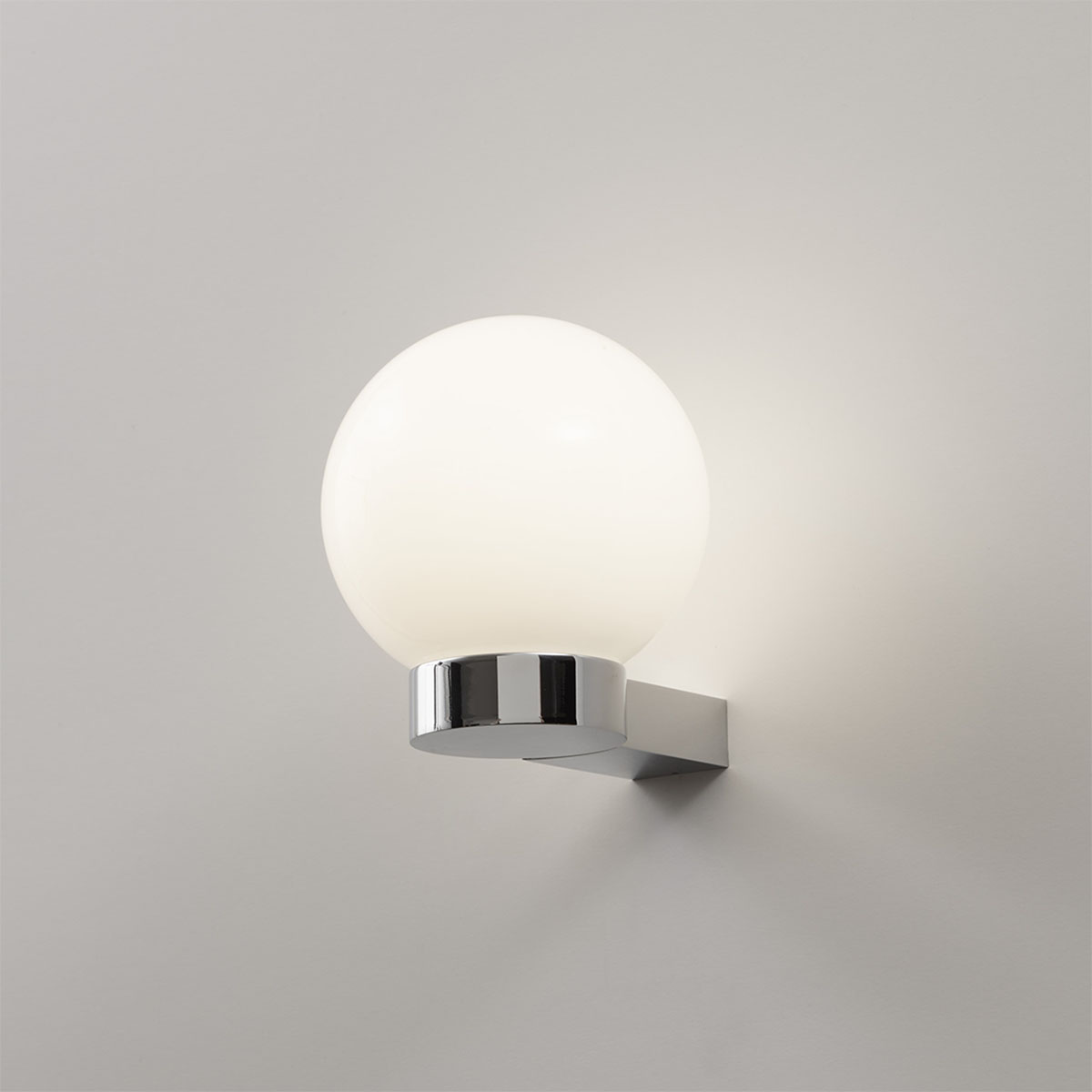 Stilvolle Badezimmer-Wandleuchte von Decor Walther – Bar Light Wandleuchte Bad, Ø: 16,5 cm, H: 18,5 cm, Chrom