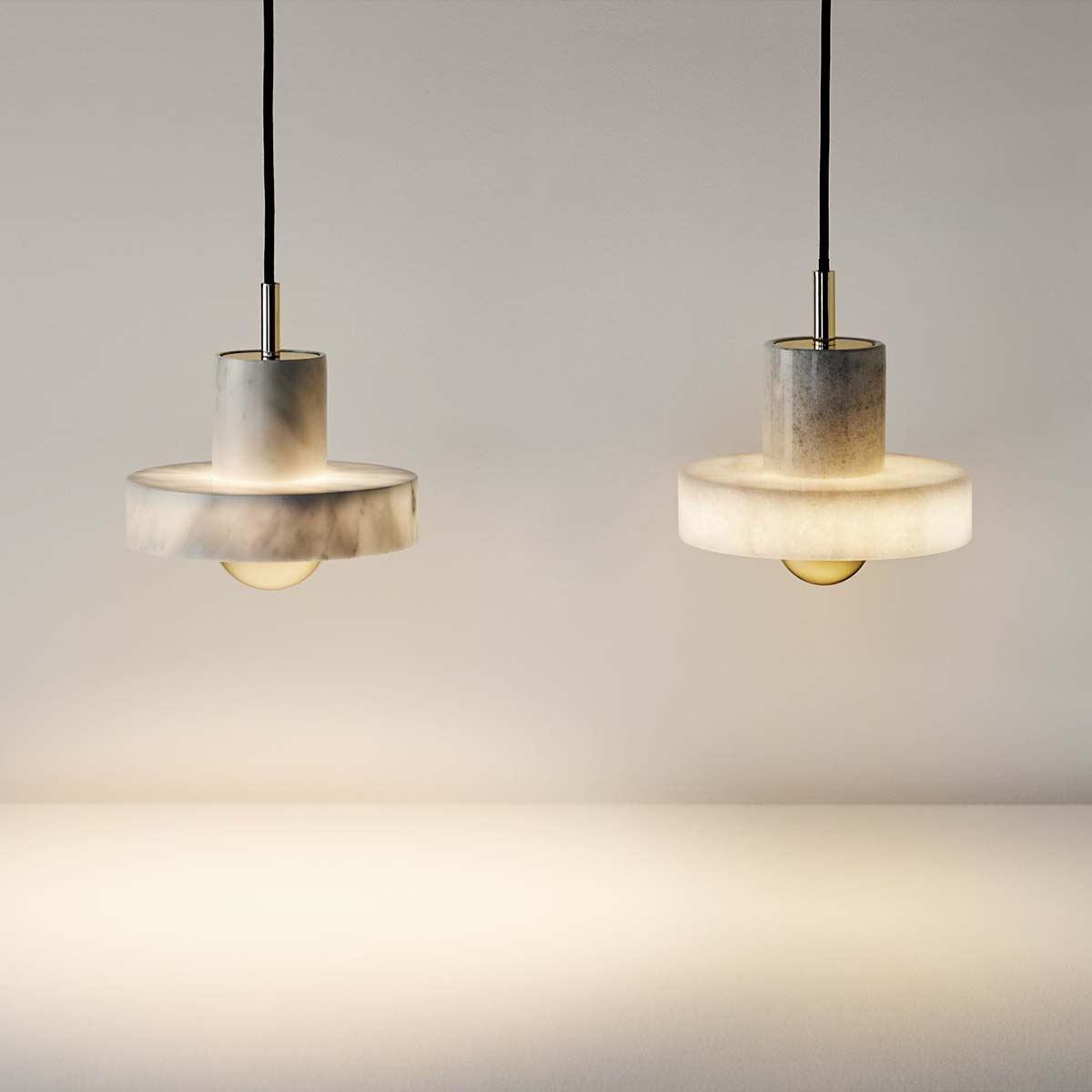 Tom Dixon Stone LED Pendelleuchte, Ø: 18 cm, H: 14 cm, Gold