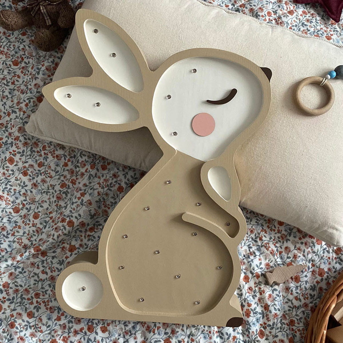 LED Kinder Schlummerlicht Hase aus Holz, braun, handgemacht