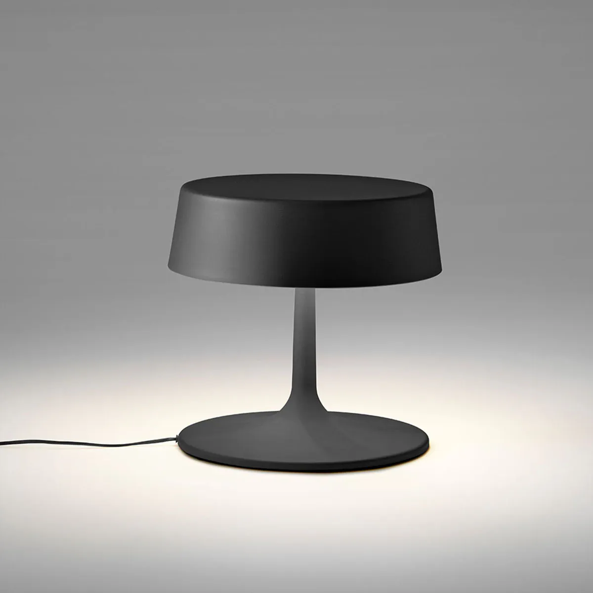 China 0308-00 Medium Tischleuchte, Ø: 33 cm, H: 32 cm, Schwarz