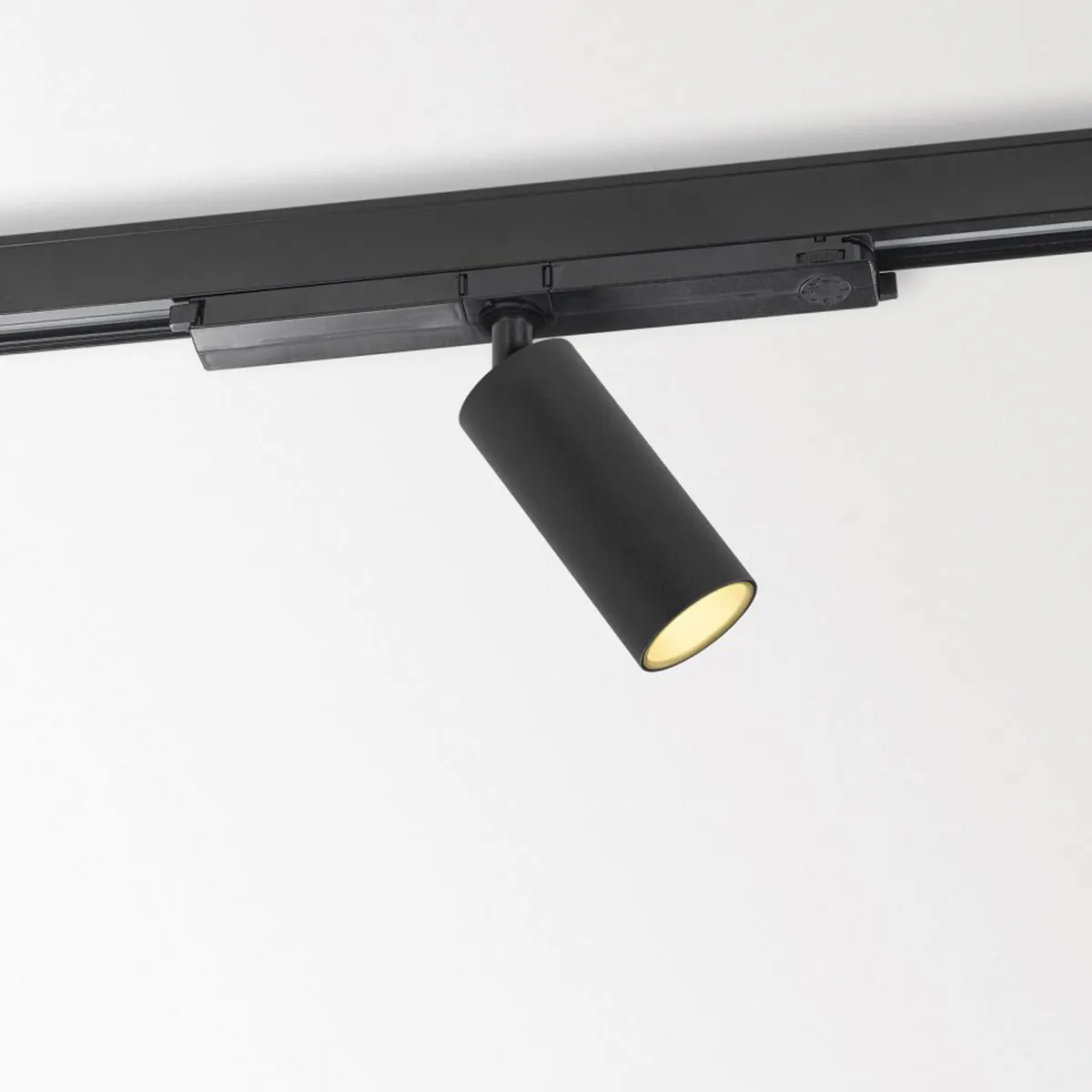 SPY 52 93045 ADM DIM5 Schienenstrahler, DALI dimmbar, Ø: 5,2 cm, Schwarz, Warmweiß 3000K, 45°