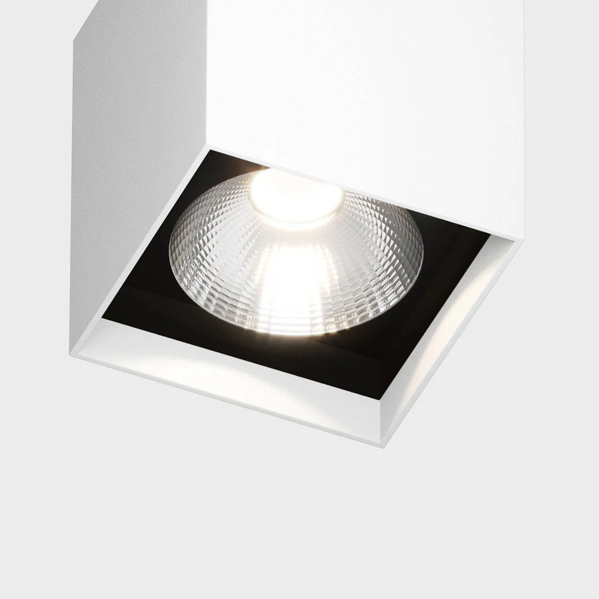 IP44-upS-außen-deckenleuchte-weiß-3: Rechteckige Deckenleuchte für außen in der Farbe weiß – LED für Balkon