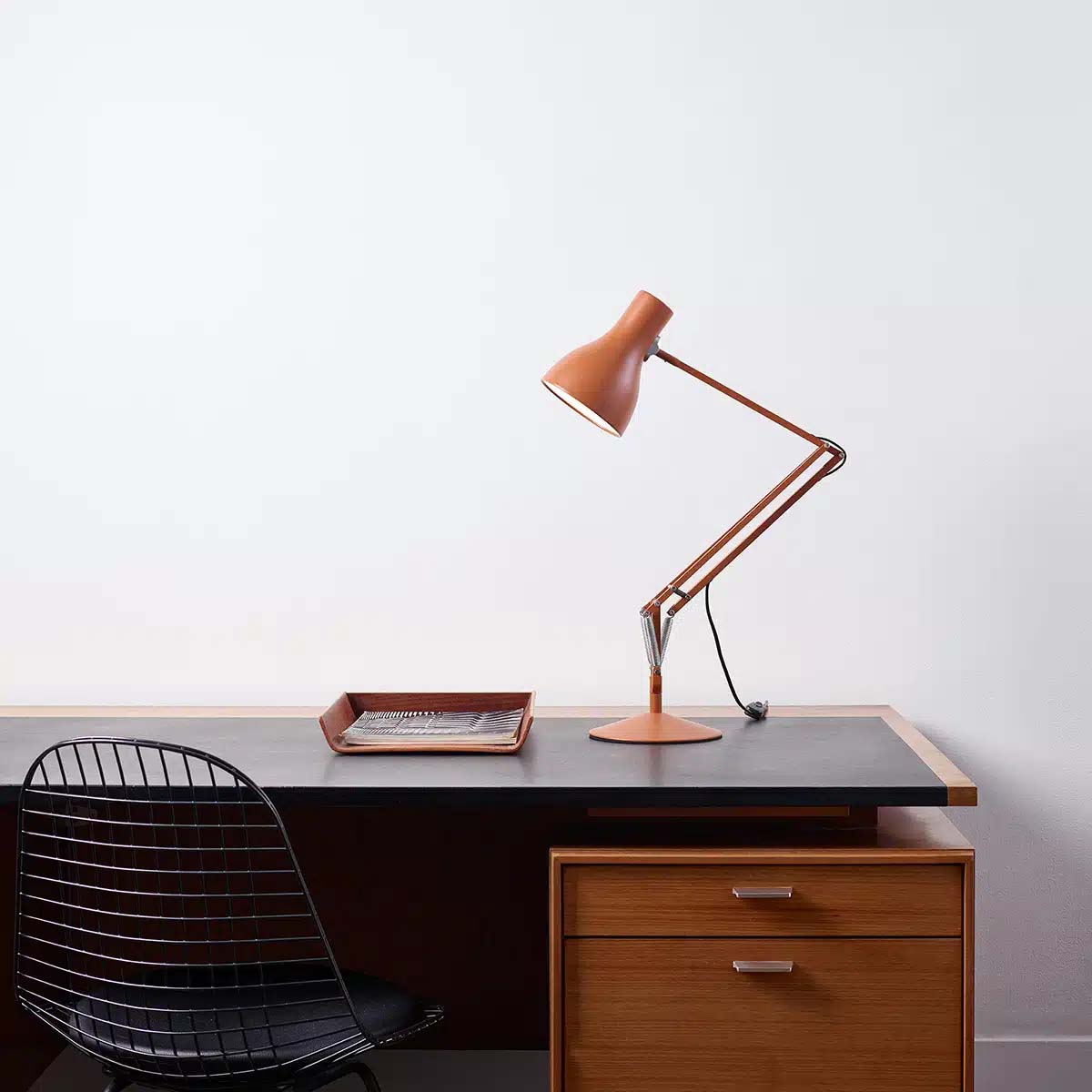 Anglepoise Type 75 Tischleuchte Margaret Howell Edition, H: 90 cm, Yellow Ochre Anglepoise Type 75 Tischleuchte Margaret Howell Edition, H: 90 cm, Sienna