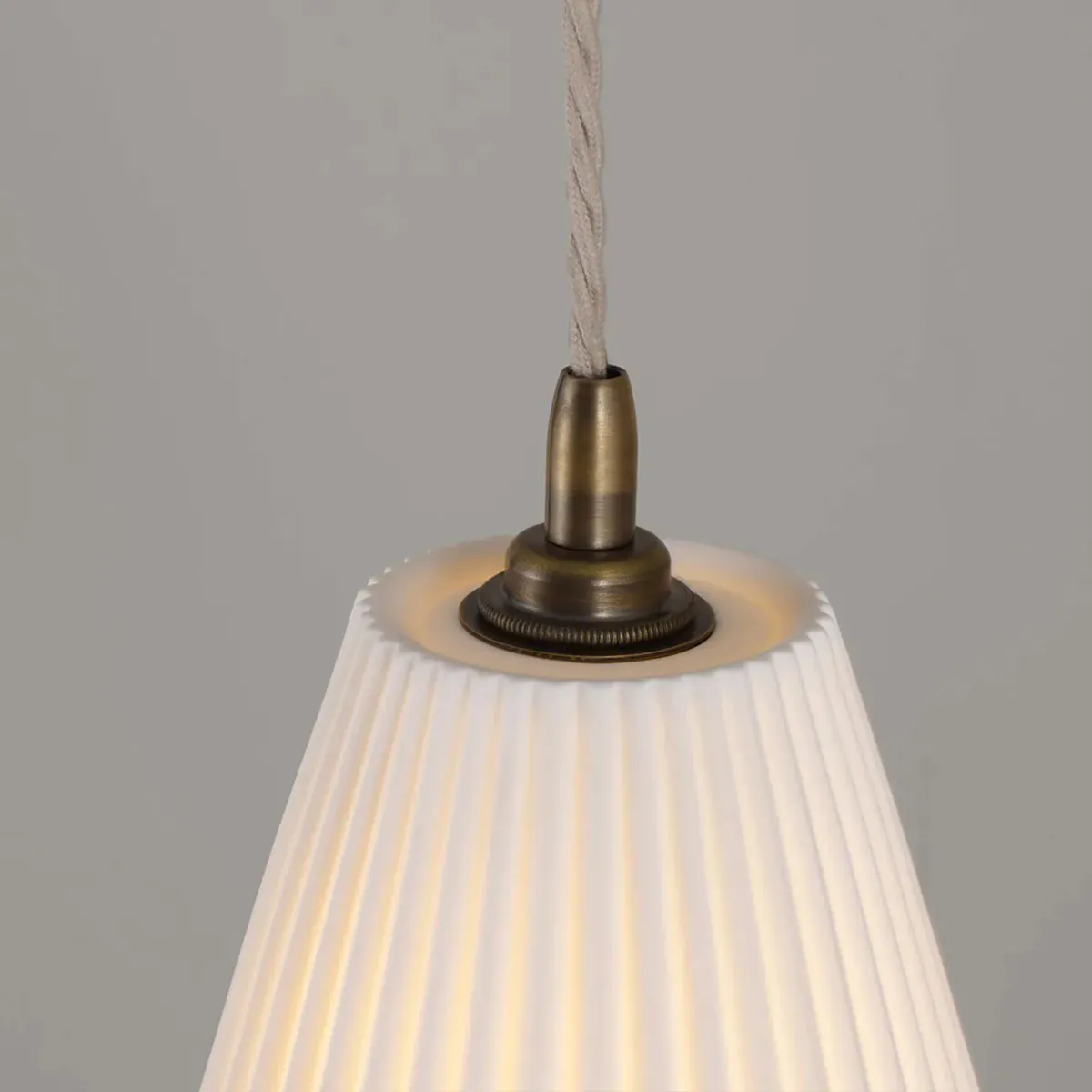 Antique Brass Large Pleat Pendelleuchte, Ø: 19 cm