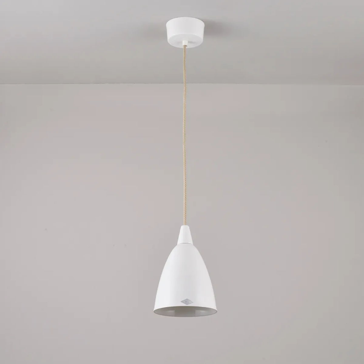 Hector Size 2 Pendelleuchte, Ø: 14,5 cm Hector Size 2 Pendelleuchte, Ø: 14,5 cm