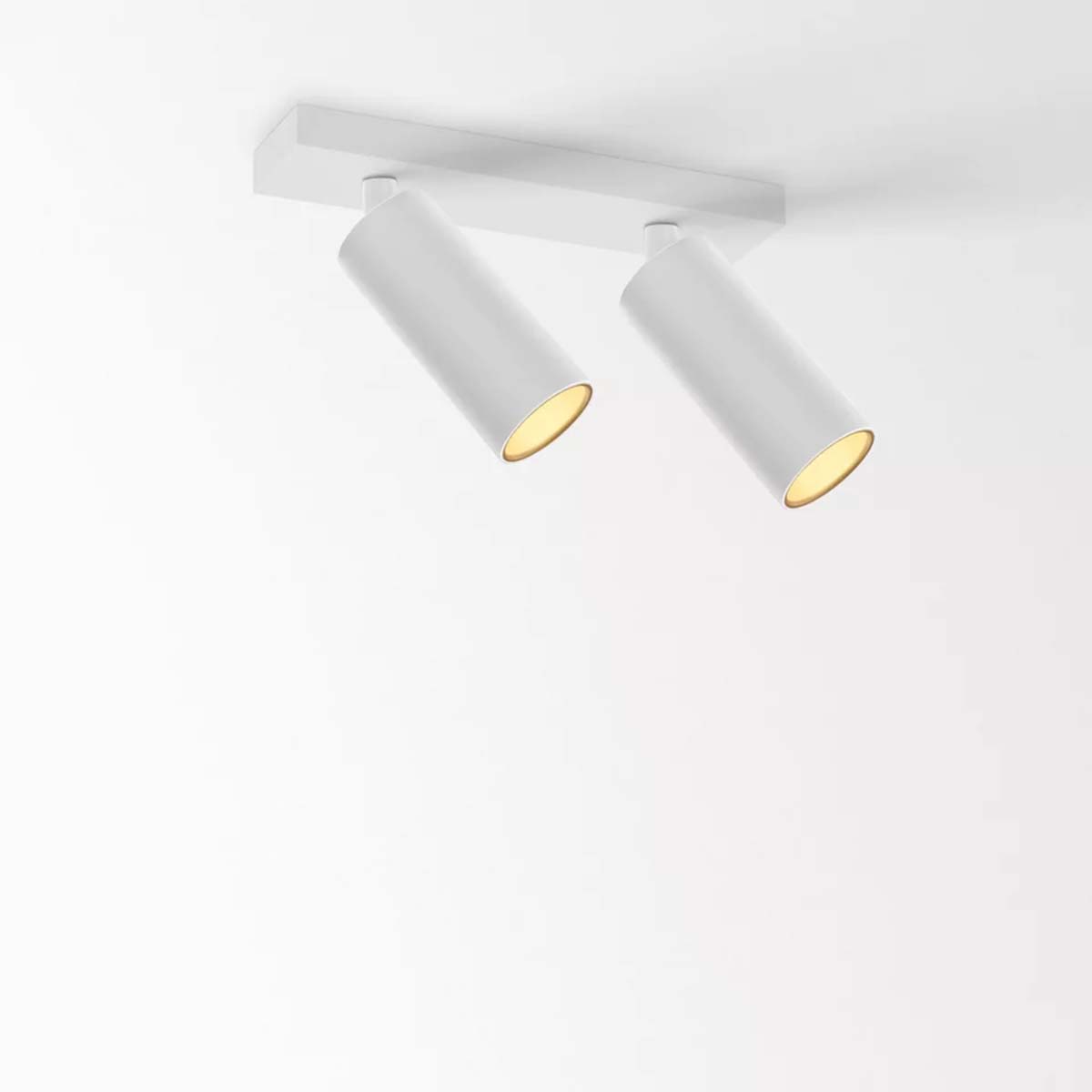 Delta Light SPY 52 ON 2 92720 DIM8 Aufbaustrahler, Ø: 5,2 cm, L: 12 cm, Vollweiß, Extra-Warmweiß 2700K, 20° Delta Light SPY 52 ON 2 93045 DIM8 Aufbaustrahler, Ø: 5,2 cm, L: 12 cm, Vollweiß, Warmweiß 3000K, 45°