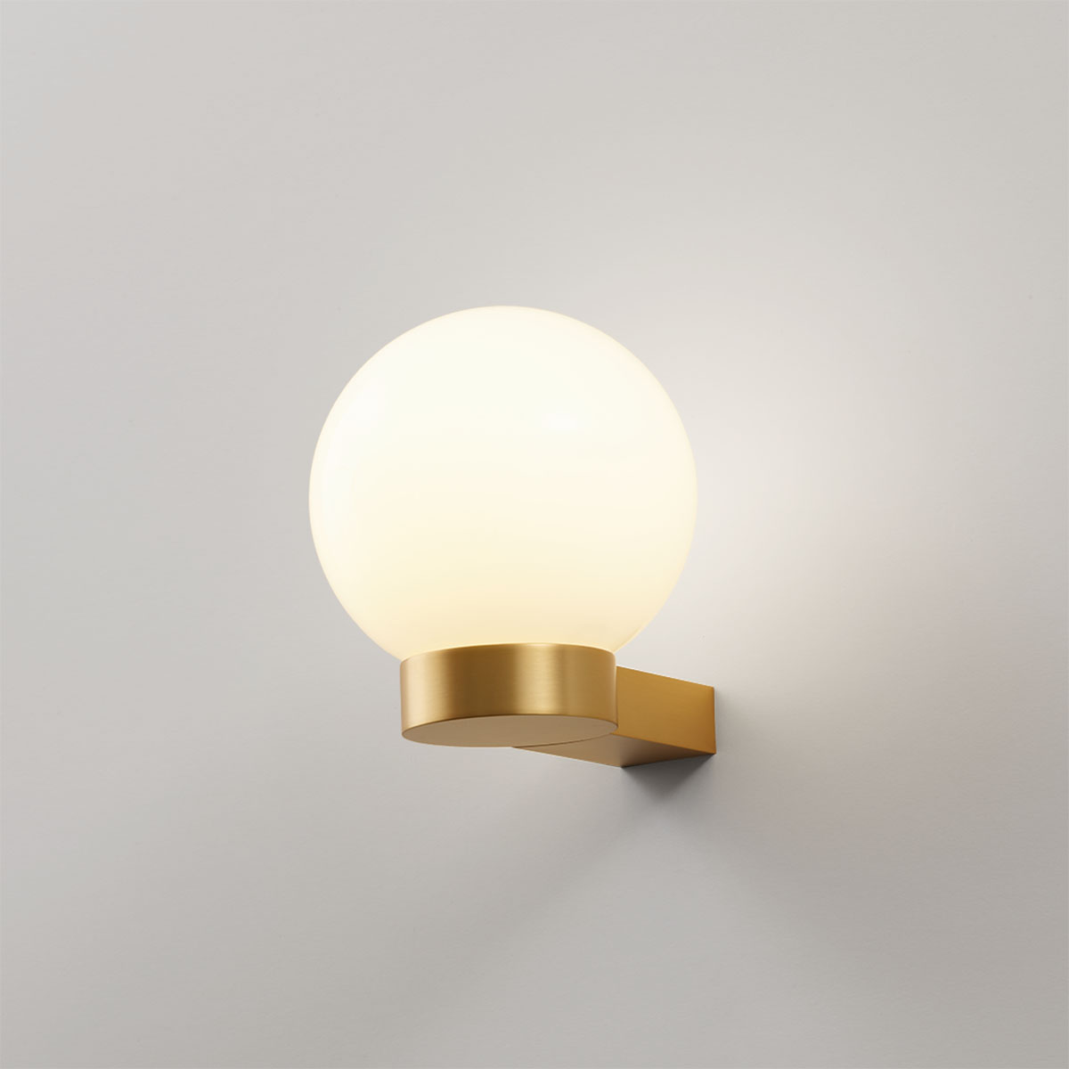 Exklusive Wandleuchte für Badezimmer und Gäste-WC – Decor Walther Bar Light Wandleuchte Bad, Ø: 16,5 cm, H: 18,5 cm, Gold matt