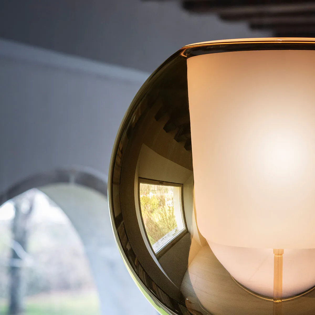 Glo 0811-10 Stehleuchte, H: 180 cm, Schwarz Glas