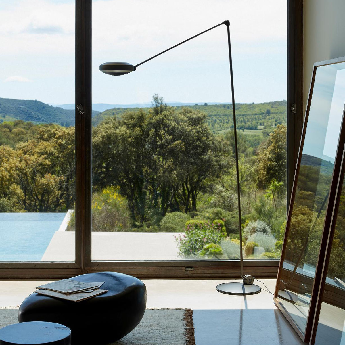 Elle LED Stehleuchte, H: 200 cm, Schwarz soft, Warmweiß 3000K Elle LED Stehleuchte, H: 200 cm, Nickel gebürstet, Extra-Warmweiß 2700K