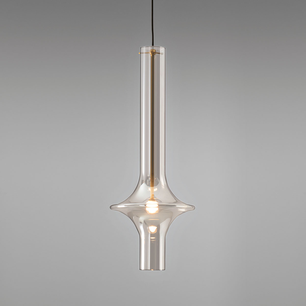 Penta Light Wonder 1504-23 Pendelleuchte Hängelampe – edles Glas in Gold, ästhetische Formsprache, sanfte Helligkeit, ideal für das Wohnzimmer, ideal über Esstisch, Küche oder Wohnzimmer