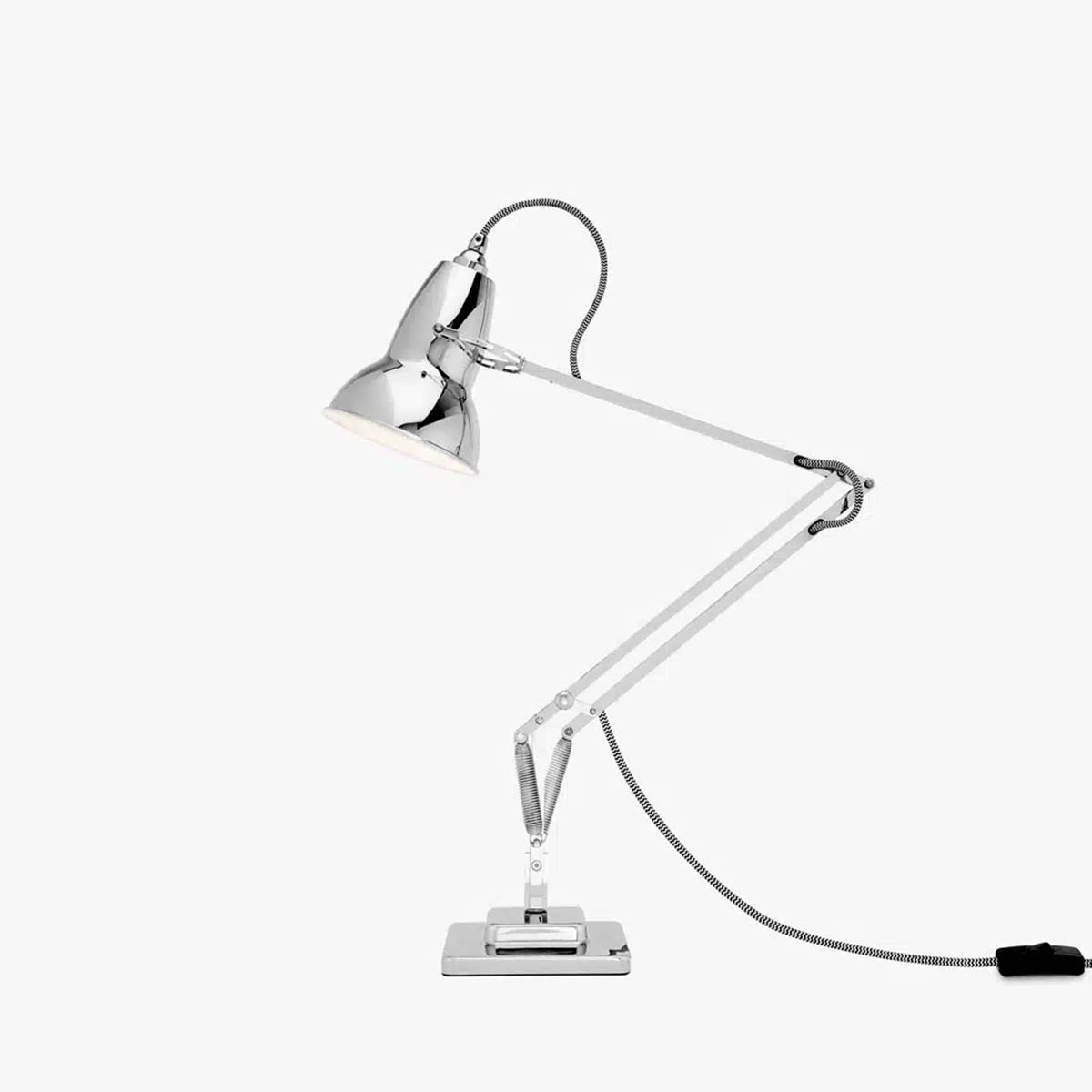 Anglepoise Original 1227 Tischleuchte, H: max. 91 cm in Bright Chrome als verchromte Design-Tischleuchte mit glänzendem Metall-Finish und beweglichem Arm, elegante Arbeitsplatzbeleuchtung im zeitlosen Retro-Design