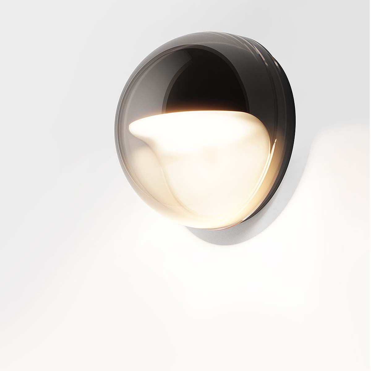 las.2 Wandleuchte Deep Black , Ø: 7,4 cm, T: 10,8 cm, Phasenabschnittdimmer las.2 Wandleuchte Deep Black, Ø: 7,4 cm, T: 10,8 cm, DALI