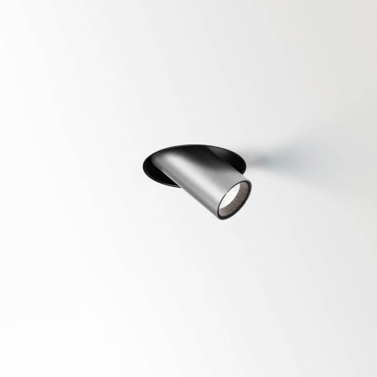 SPY 39 TRIMLESS 92740 Einbaustrahler, Ø: 8,2 cm, Alu Gebürstet, Extra-Warmweiß 2700K, 40°