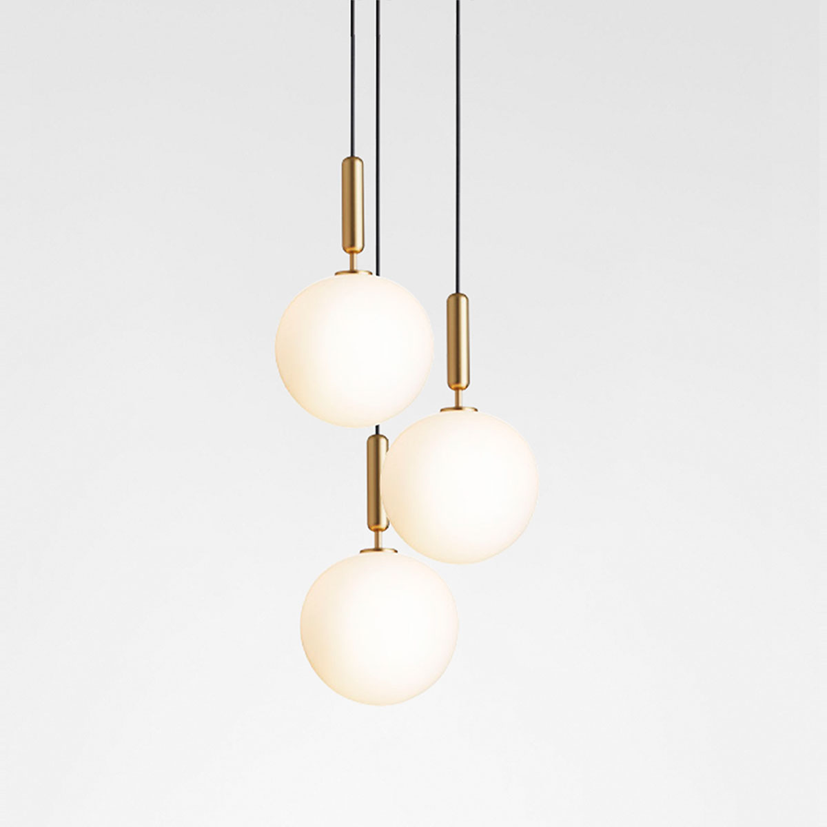 Miira 3 Large Pendelleuchte, Ø: 37 cm, Messing, Opalglas