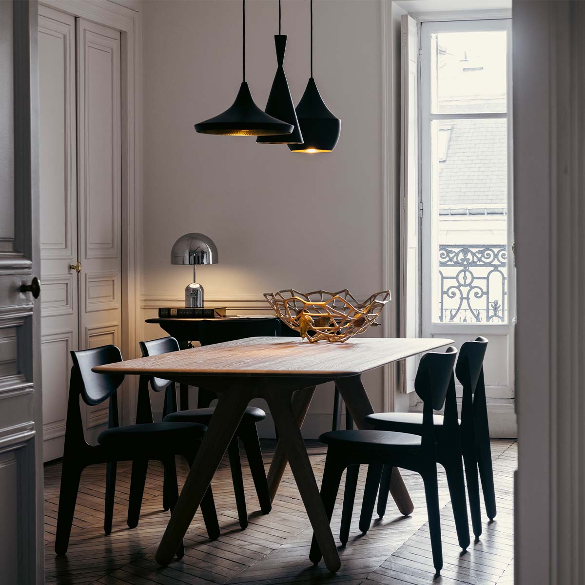 Tom Dixon Beat Flat LED Pendelleuchte, Schwarz, Ø: 60 cm, H: 20 cm