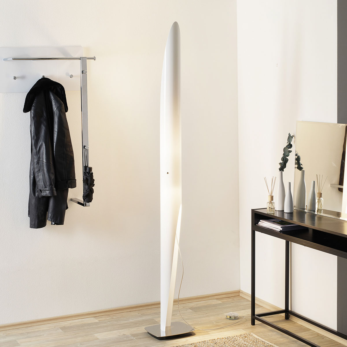 Shakti 250 Stehleuchte, H: 250 cm